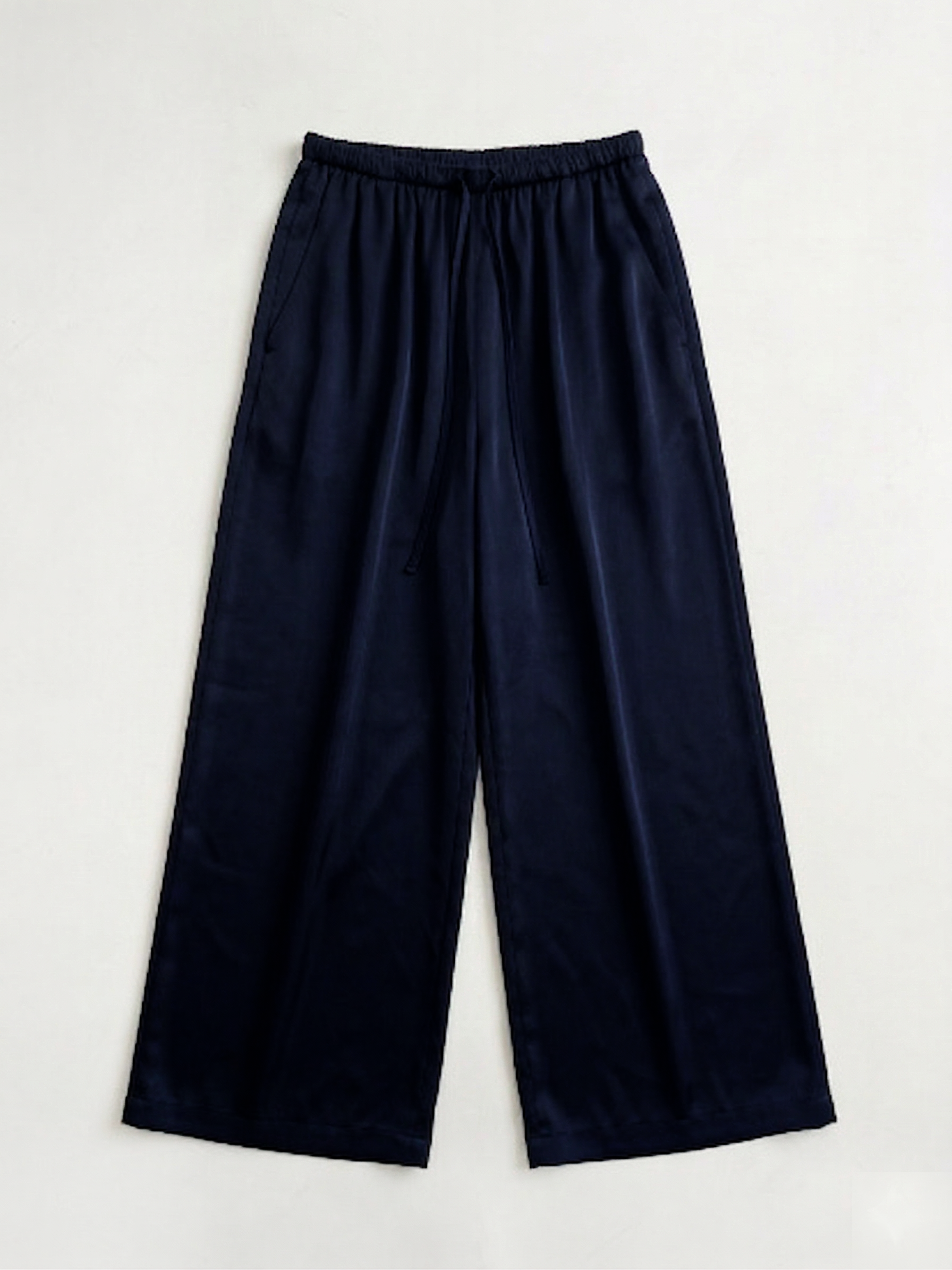 Satin Glossy Drawstring Wide Pants_Navy